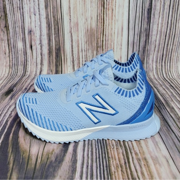 New Balance Fuelcell Echo Blue Women's Running Shoe - Picture 1 of 5